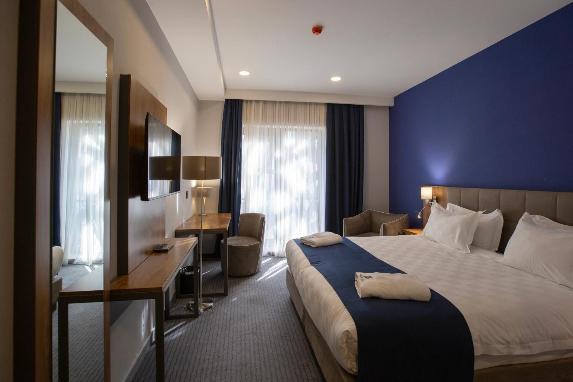 Avenue Hotel Tbilisi Ngoại thất bức ảnh