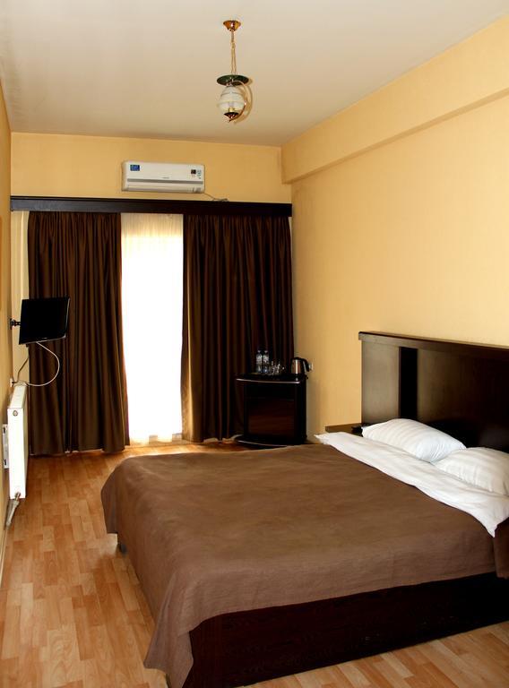 Avenue Hotel Tbilisi Phòng bức ảnh