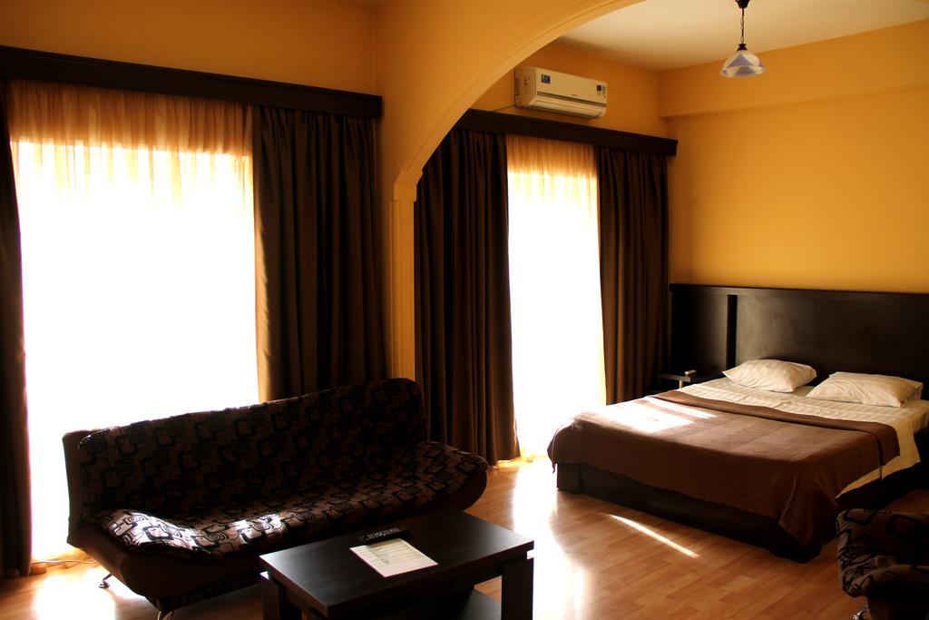 Avenue Hotel Tbilisi Phòng bức ảnh