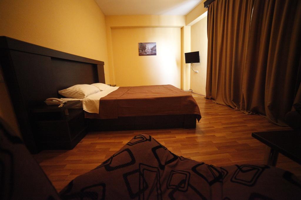 Avenue Hotel Tbilisi Phòng bức ảnh