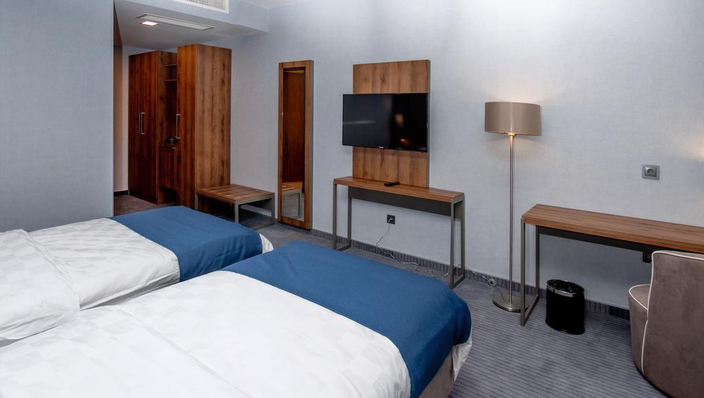Avenue Hotel Tbilisi Ngoại thất bức ảnh